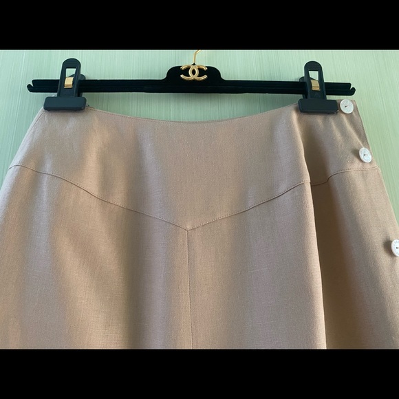 Chanel linen skirt - Picture 9 of 9